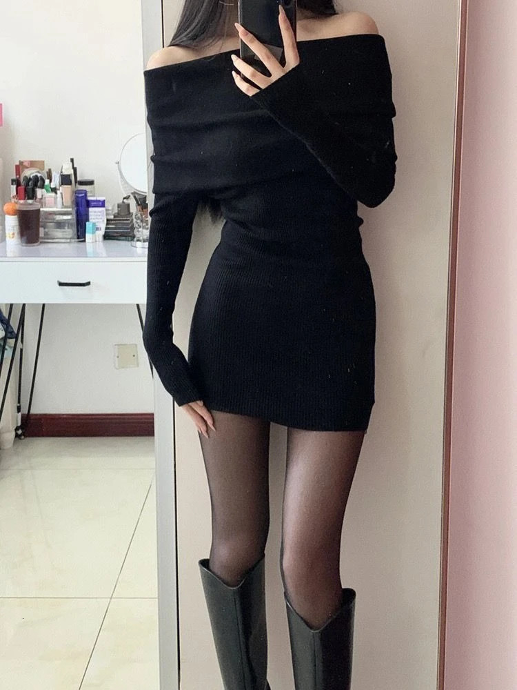 Ultra thin waist tuned solid dress with slanted collar and long sleeves fashionable Y2k aesthetic vest for women sweet elegant and chic dress 241206