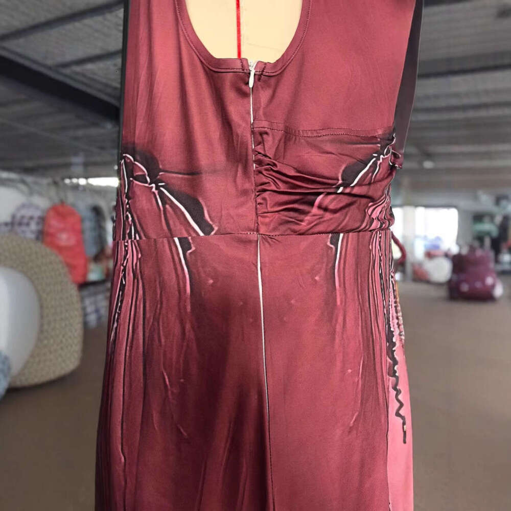 Large size promotion for European and American women's summer V-neck fabric high waisted sleeveless printed sexy vest dress 2024 new casual versa