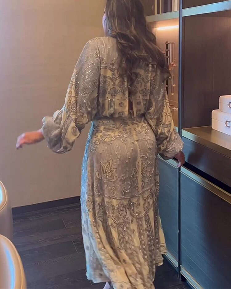 European, American, Middle Eastern Digital Printed V-neck Bubble Sleeve Women's Long sleeved Dress 2024 New Casual Versatile Fashion Clothing