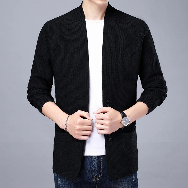 Autumn and winter knitted cardigan mens fashion slim fit sweater mens solid color V-neck casual Korean knitted cardigan mens 241205