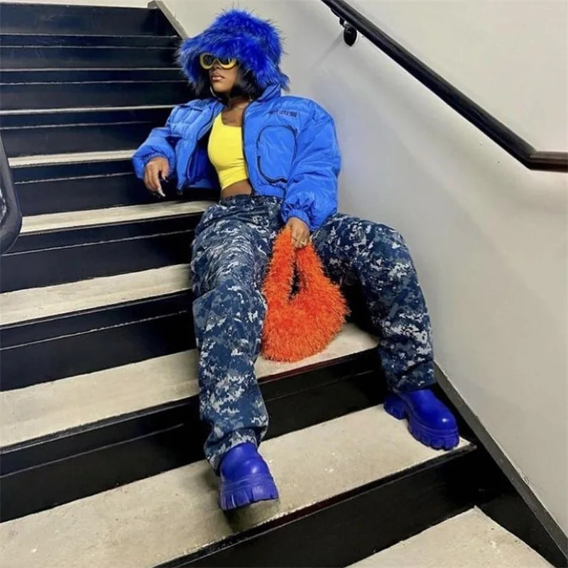 Winter Small Tramp Bag Fashion Knotting Artificial Fur Handbag Womens Fur Short Handbag Soft Clutch Plush Warm Bag 241206