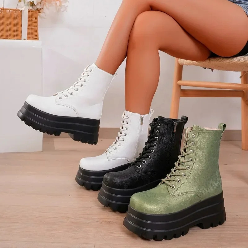 Womens shoes for sale highquality side zipper womens boots autumn round toe solid short bucket platform largesized fashionable 241206