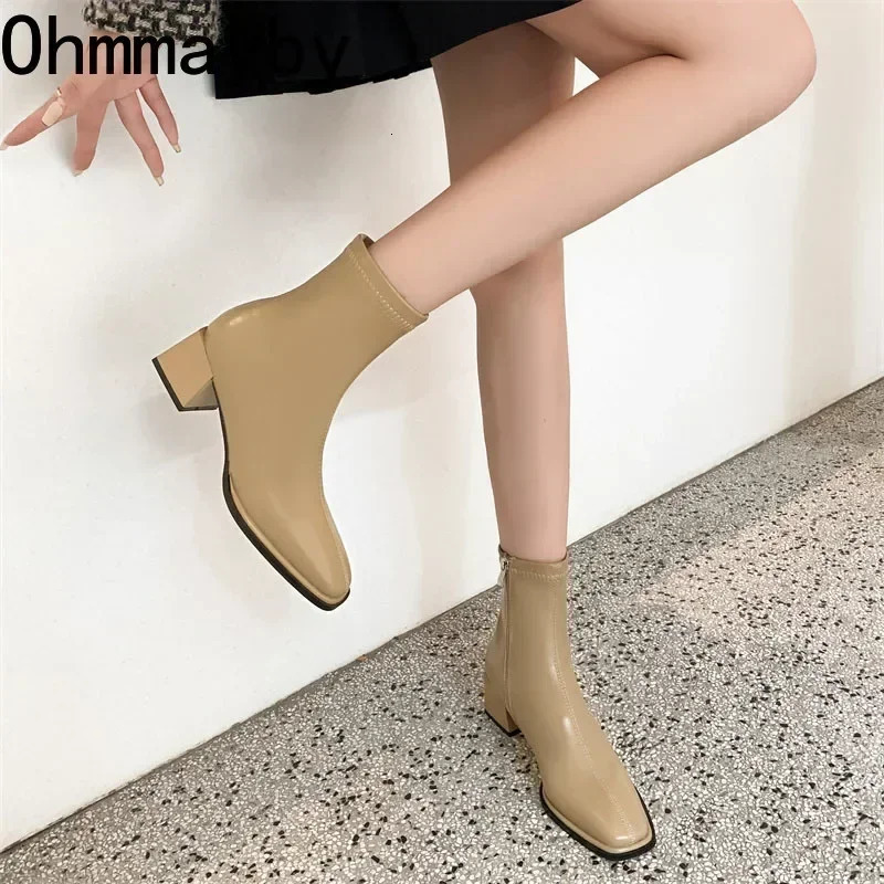 autumn and winter foot pedal boots fashionable square foot pedal zipper womens casual Chelsea boots soft leather short boots 241206