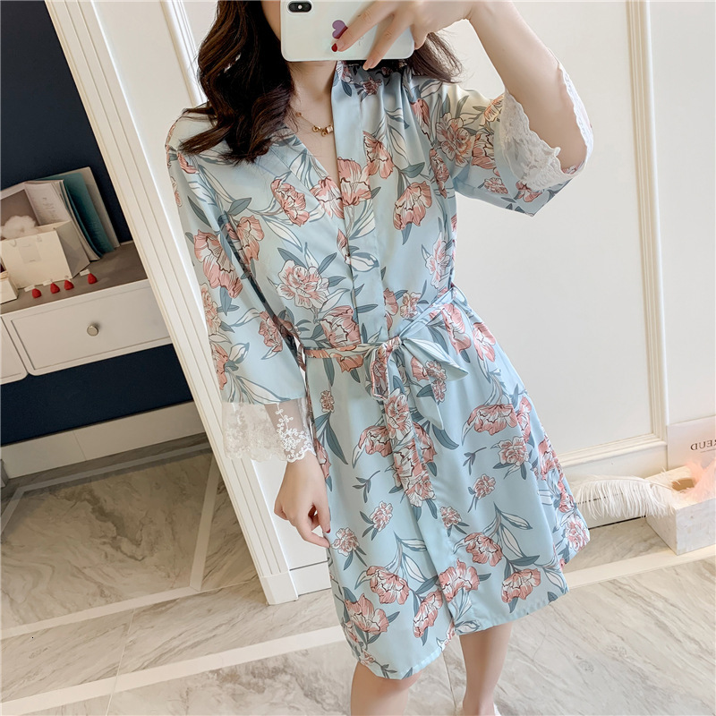 2025 Designer s new ice thin solid color fashion summer mid length bathrobe short sleeved kimono pajamas