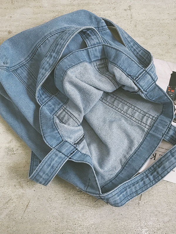 2025 new new Single shoulder denim bag, small white loop