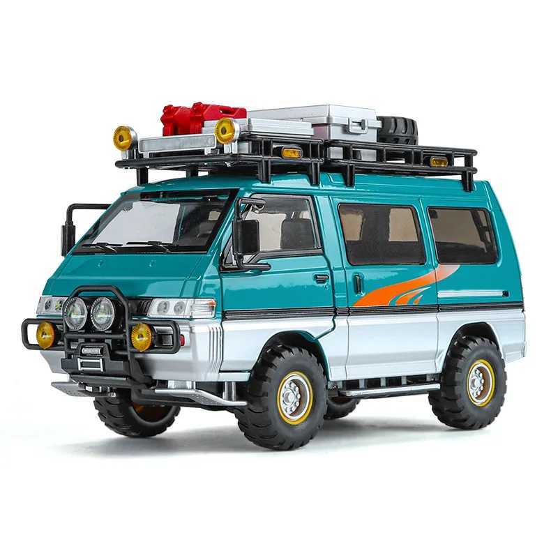 1 24 Mitsubishi Delica Mini Off Road Van RV Alloy Car Model Sound and Light Childrens Toy Collection Birthday Gift X241209