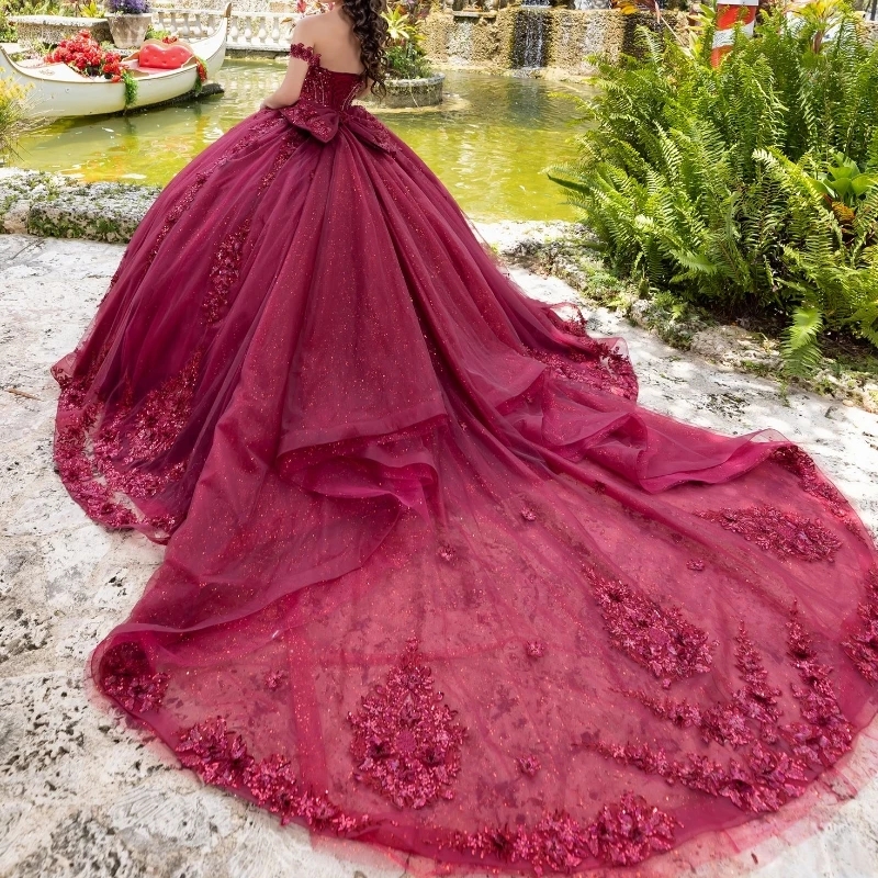 Dark Red Sparkly Ball Gown Quinceanera Dresses Off the Shoulder Applique Lace Beading Crystal Bow Tull Corset Vestidos De 15Anos