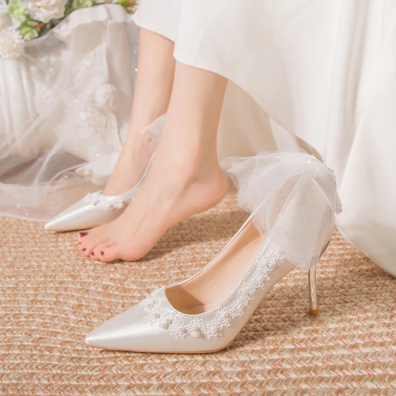 Wedding Shoes Bride White Wedding Shoes Female Satin High Heels Bow Pumps Women Shoes Rhinestone Lace High Heels Party Shoe 241209