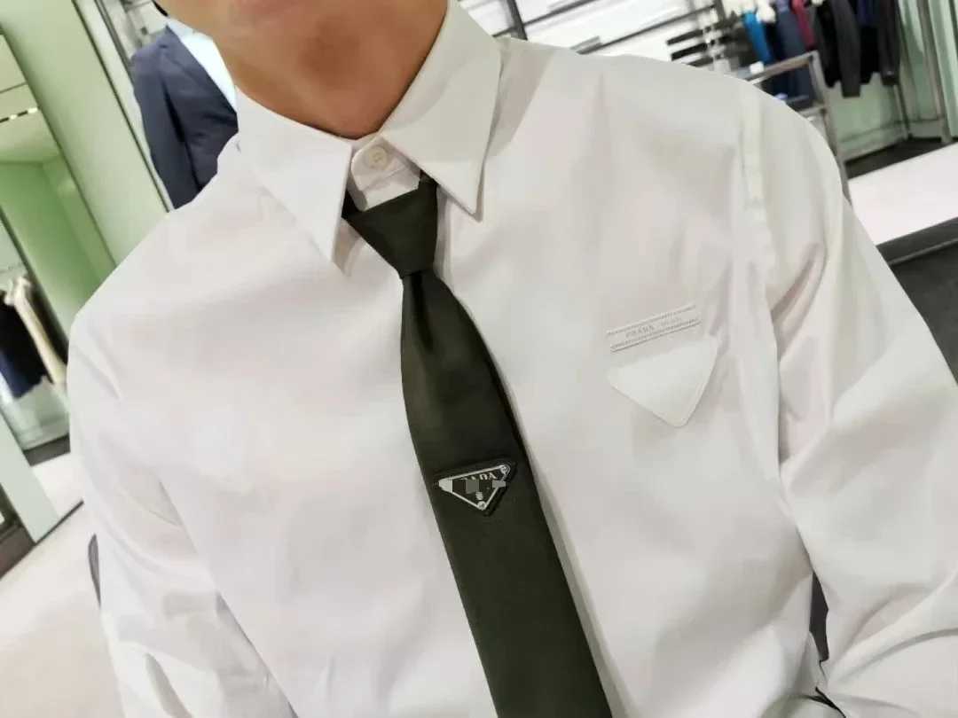 Neck Ties Mens and womens pure black polyester zipper ties are fashionable and convenient suitable for business men and womenH241209