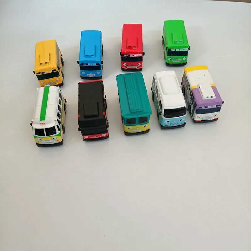 9 pieces/set of 9cm mini model buses used for children to learn traffic knowledge toy buses boys birthday gifts X2412091
