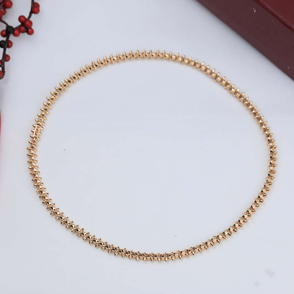 Fashionable Punk Style Metal Rivet Necklace With Neutral Exquisite Party Brand Jewelry New Models Internet Celebrity