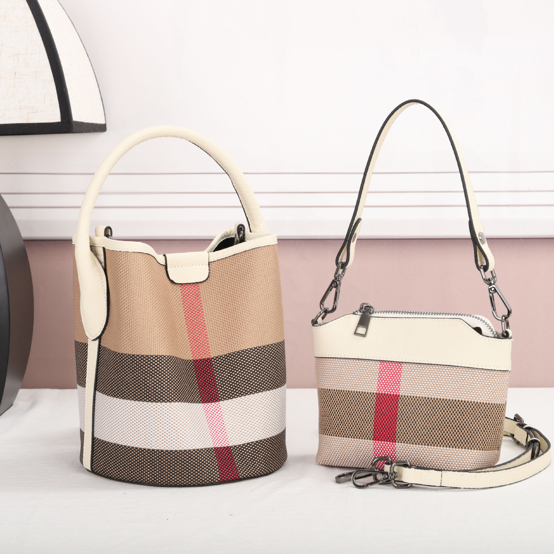Advanced Leather Bucket Shaped Fashion Designer Multifunctional Checkered Handbag Single Shoulder Crossbody Bag