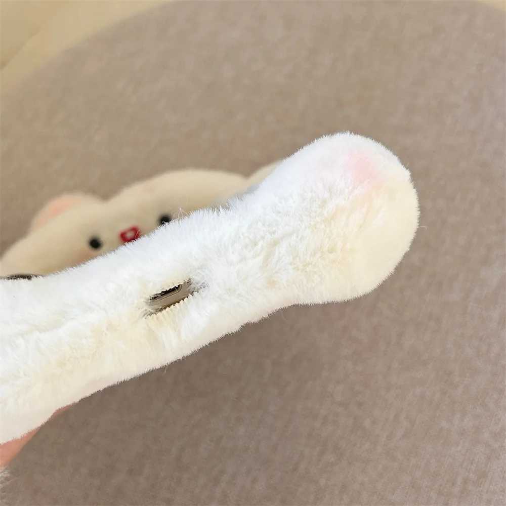 New Arrival Cute fluffy rabbit dog phone case suitable for iPhone 15 14 12 Pro Max 15 Pro 11 Warm and soft cartoon cover girl cute phone case Z241209