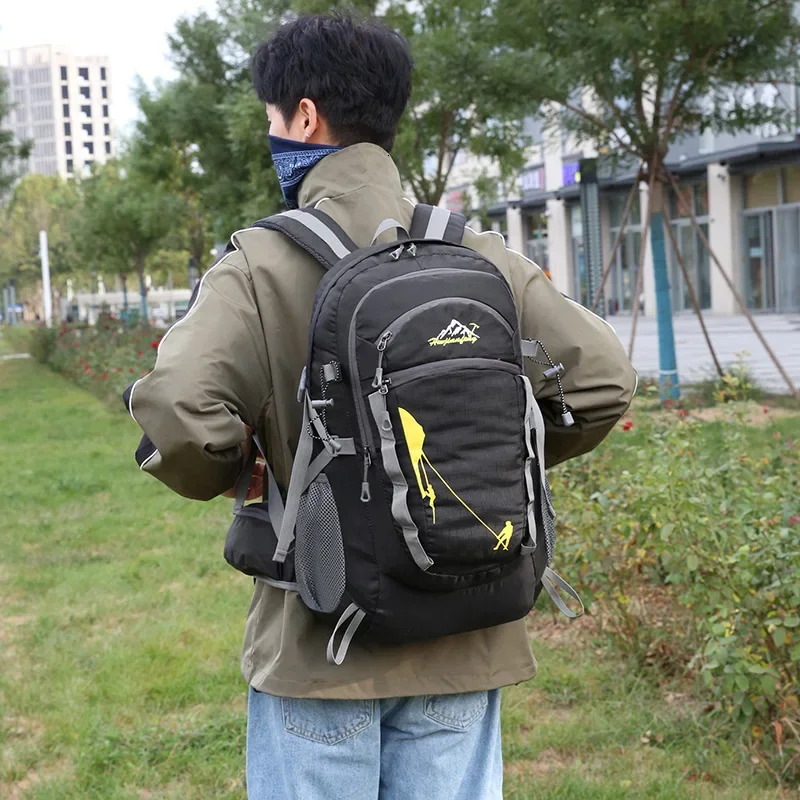 Outdoor Sports Short Distance Trip Backpack Mountaineering Duffel Bag Camping Travel Knapsack Climbing Hiking Hydration Rucksack 241209