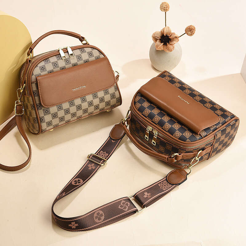 2024 Single Shoulder Crossover Summer Small Bag New Spring/Summer Ins Versatile Women's Fashion