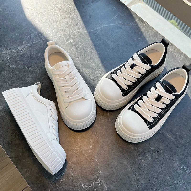 2024 Flat Shoes for Women White Sneakers Biscuit Shoes for Female Large Size Thick Bottom Heightening Shoes for Women's