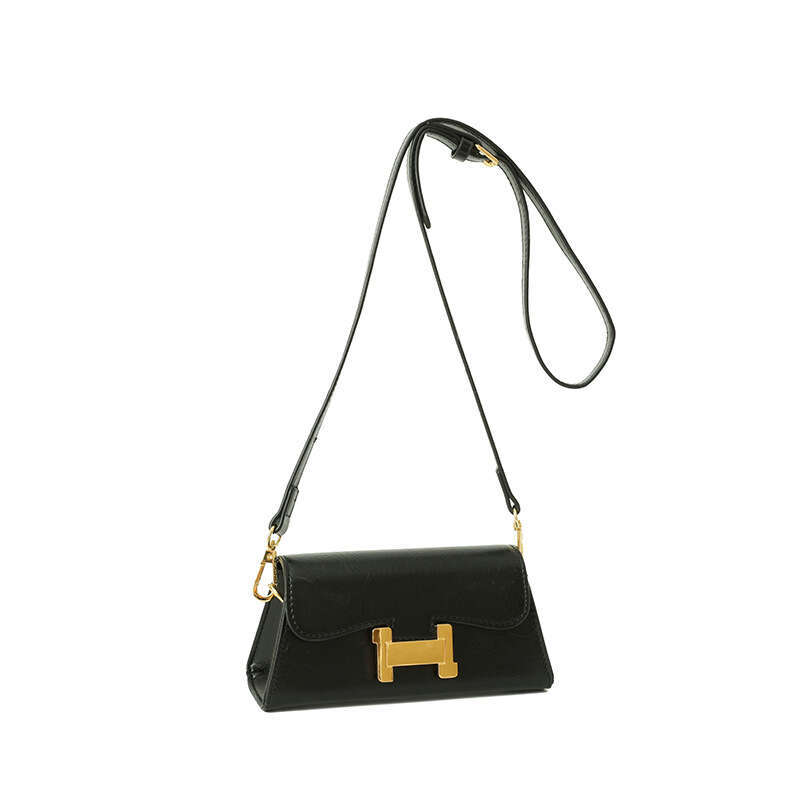 French style niche light luxury armpit for women 2024 new fashion trend handbag, summer versatile baguette bag