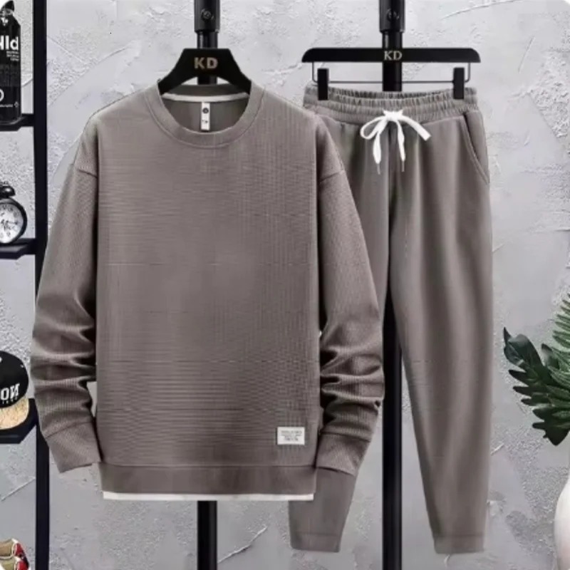 2024Autumn mens Waffle suit casual handsome sports long sleeved pants two-piece set fashion set 241209