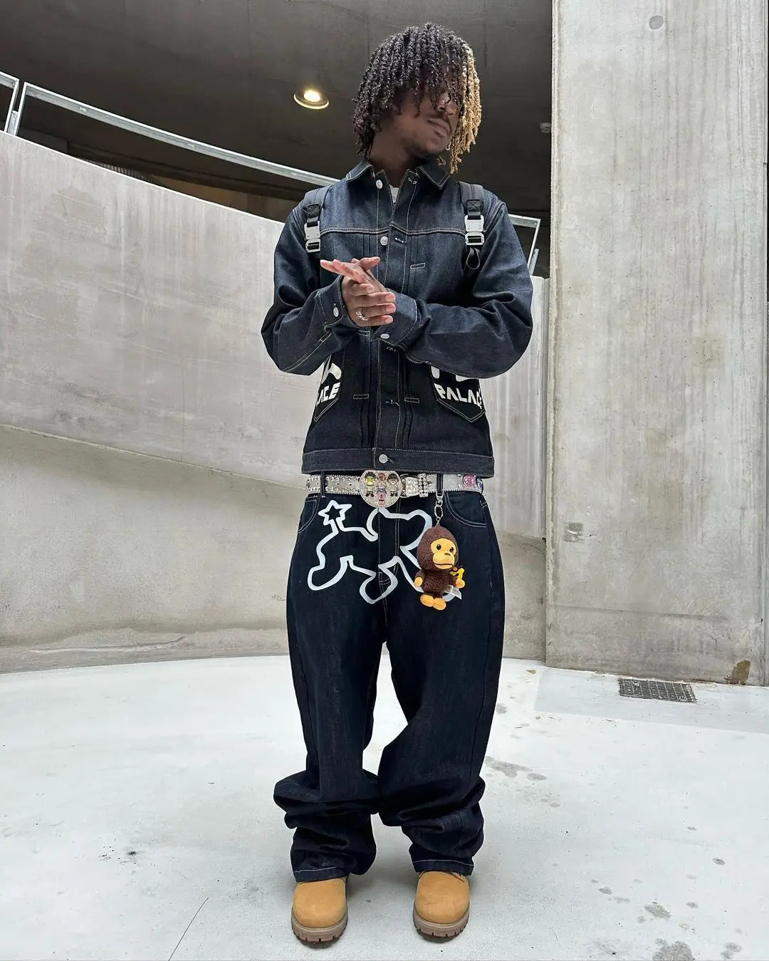Mens Hip Hop Retro Stardog Embroidery Jeans Y2K Baggy Black Denim Pants Fashion Casual Wide Leg Straight Streetwear 241206