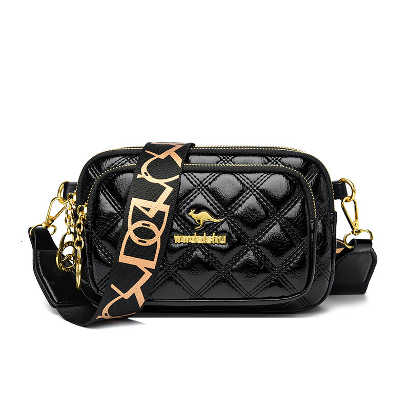 2025 designer fragrant style diamond grid new fashionable casual versatile women three-layer small shoulder bag