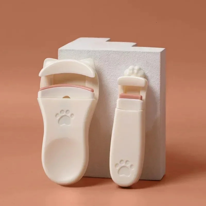 Cat Claw Eyelashes Curler Cute Accessories Tool Fit All Eyelash Shapes Long Lasting Professional for Women Makeup 241209