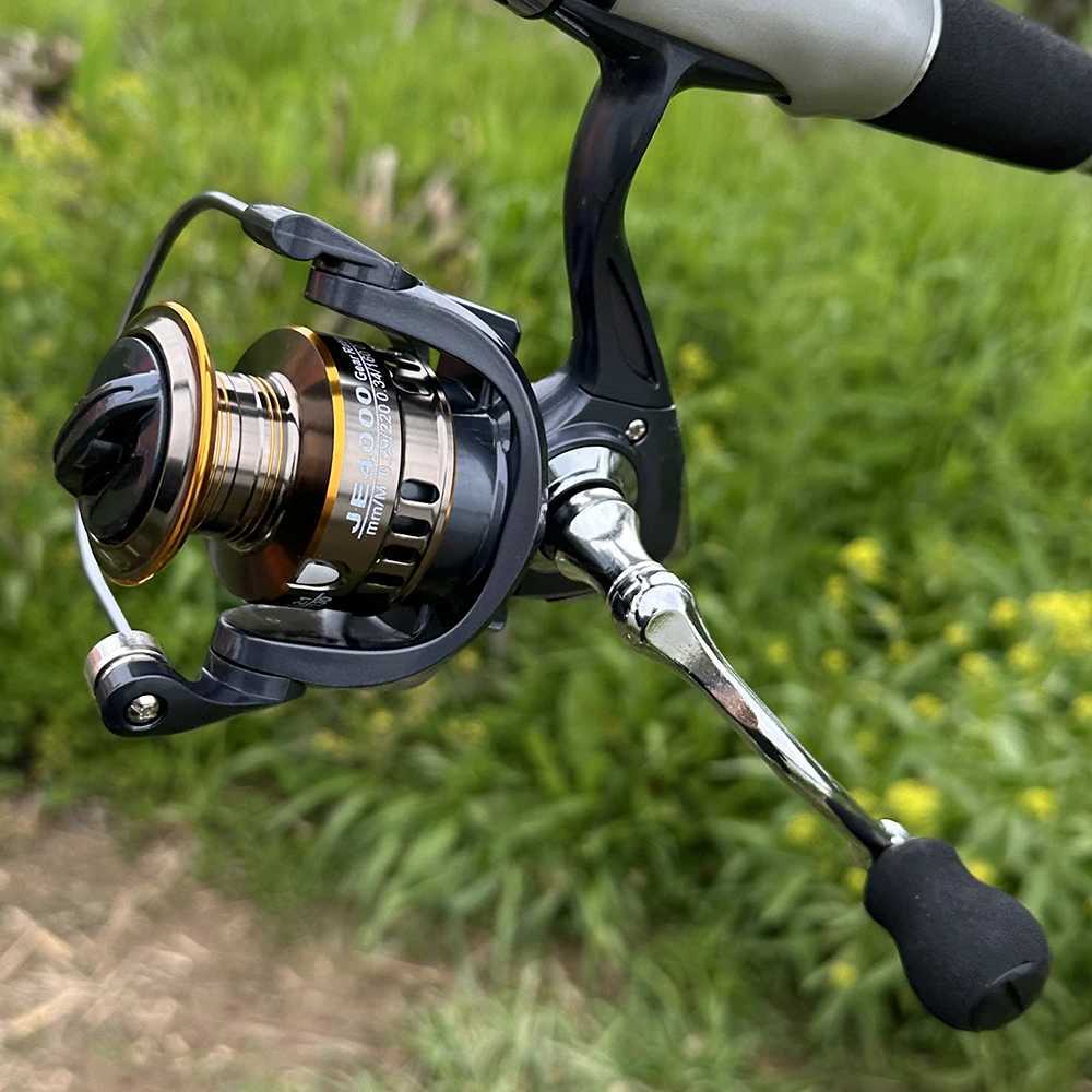 2024 NEW ft/Right Hand Swap Saltwater Spinning Fishing Reel Gear Ratio 5.2 1 Fishing Reel Fishing Tack 2000 - 7000 SeriesXJ241209