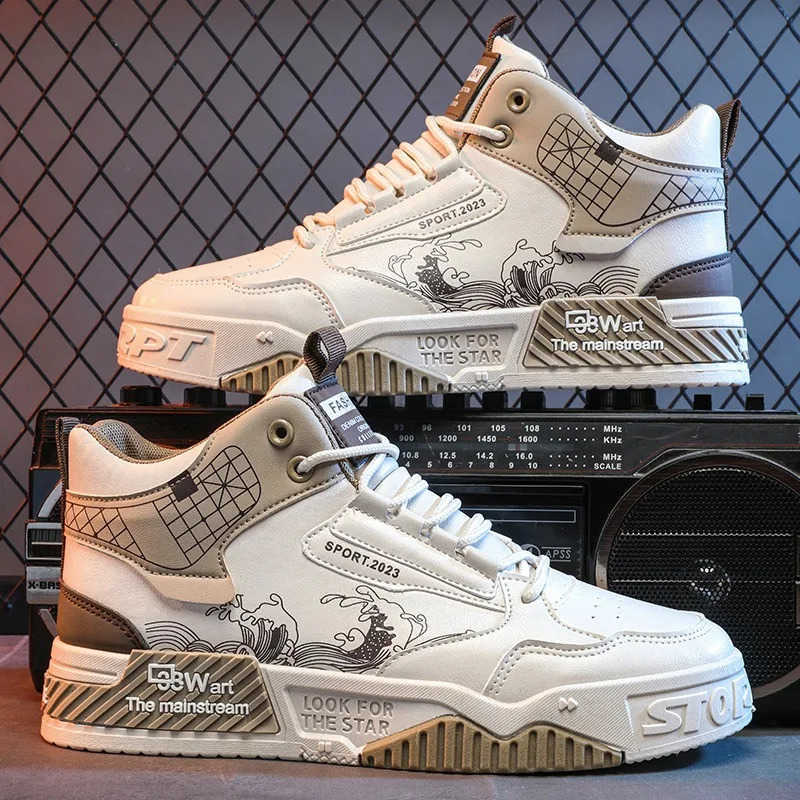 Mens Summer Casual Running Designer Leather Sneakers Outdoor Light Hiking for Men Vcanize Sport Shoes