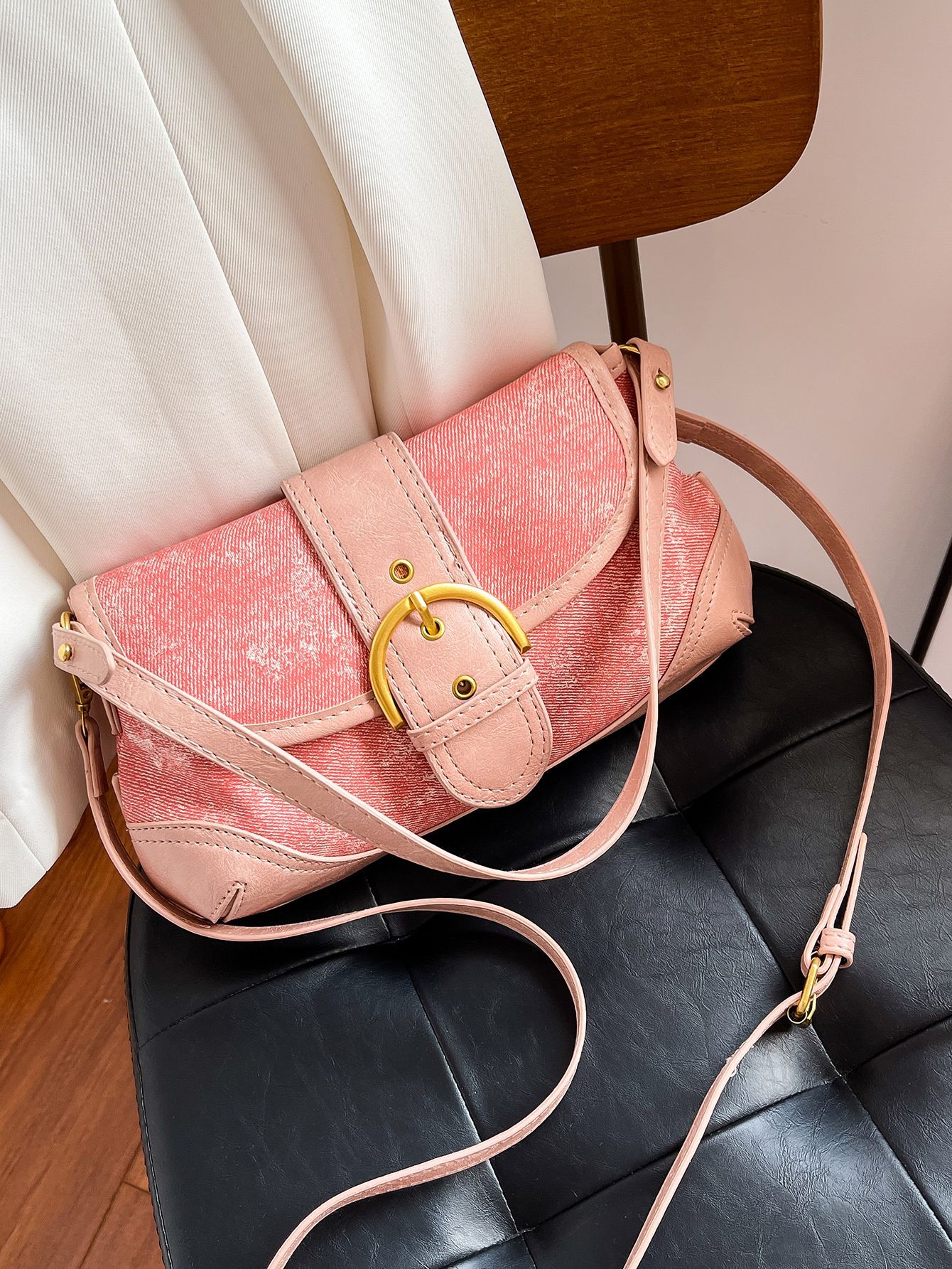 2025 New Women s Designer Fashion Handbag High Quality Solid Color Splicing Shoulder Bag Women s Underarm Square Bag Leisure Wallet Storage Bag
