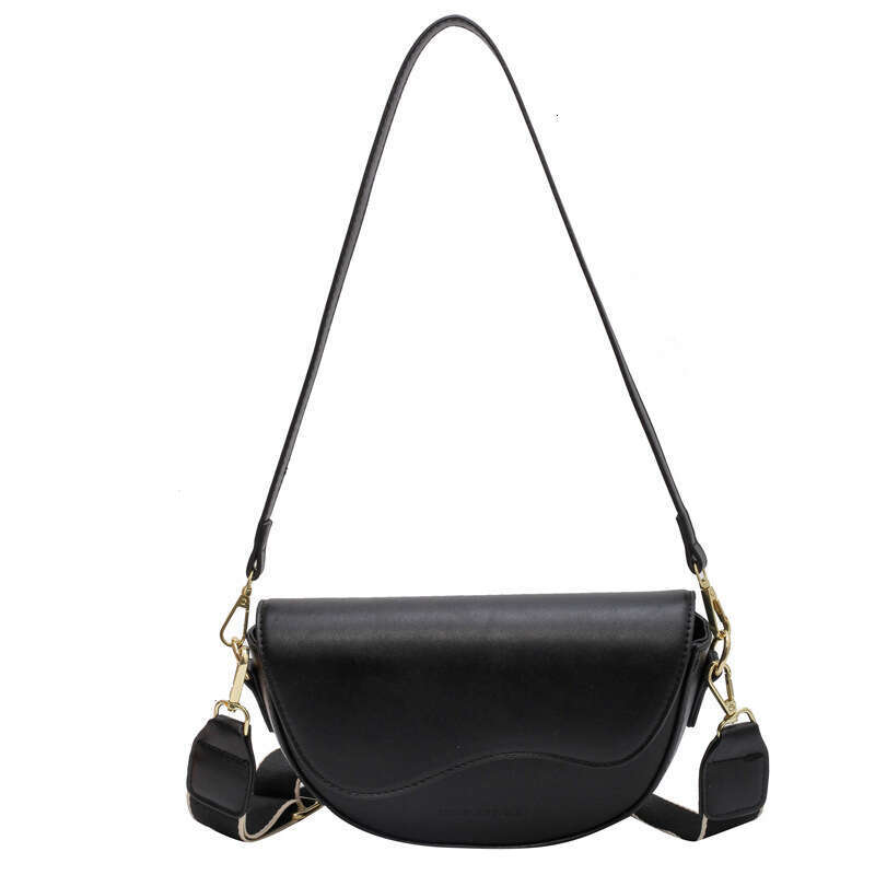 Autumn and winter high-end handbag for women 2024 new popular single shoulder underarm bag, niche broadband crossbody saddle bag