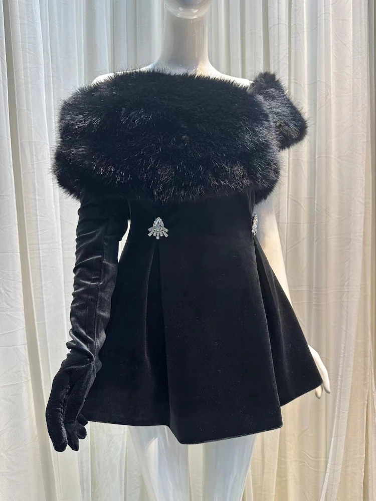 Years Party Red Velvet Dress for Women Autumn/Winter Diamond Shoulders Detachable Fur Collar Christmas Date Dress 241206