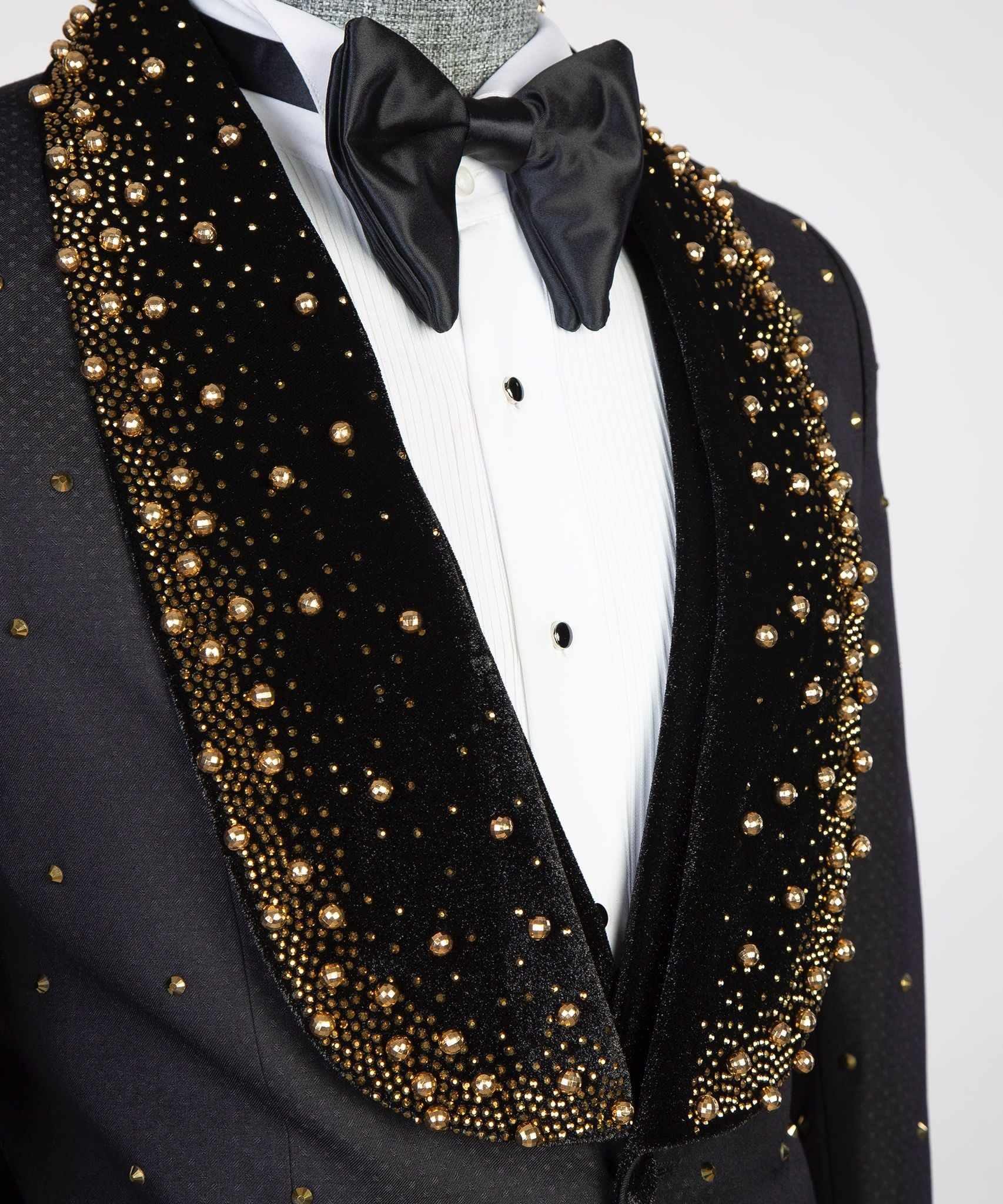 Luxury Wedding Tuxedos Beaded Pearls Jacquard Two Pieces Sets Jacket Vest Shawl Lapel Men Suits Fashion One Button Business Formal Groom Wear Customiz
