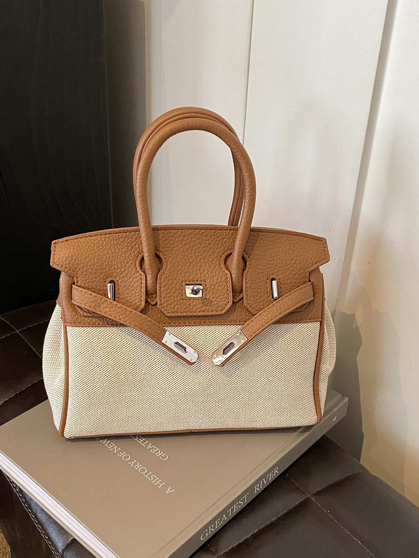 Free Shipping Designer Shoulder Bags Dia Pattern Chain Single Crossbody Square Tote Bag High-capacity For Women Designer Bag Luxury Bag Tote Bag