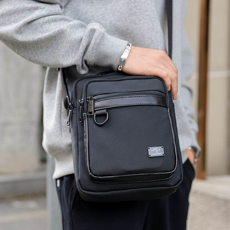 Designer's Lightweight And Waterproof Shoulder For Men Large Capacity Casual Multifunctional Crossbody Bag Trendy Brand New Backpack Simple Desig