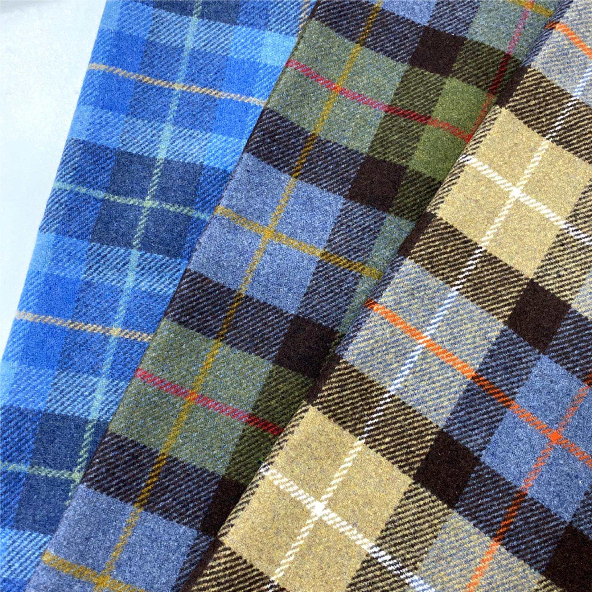 Vintage Men Suits Check Plaid 2 Piece Sets Jacket Pants Peaked Lapel Wedding Tuxedos Double Breasted Business Fashion Suit For Groom Customized