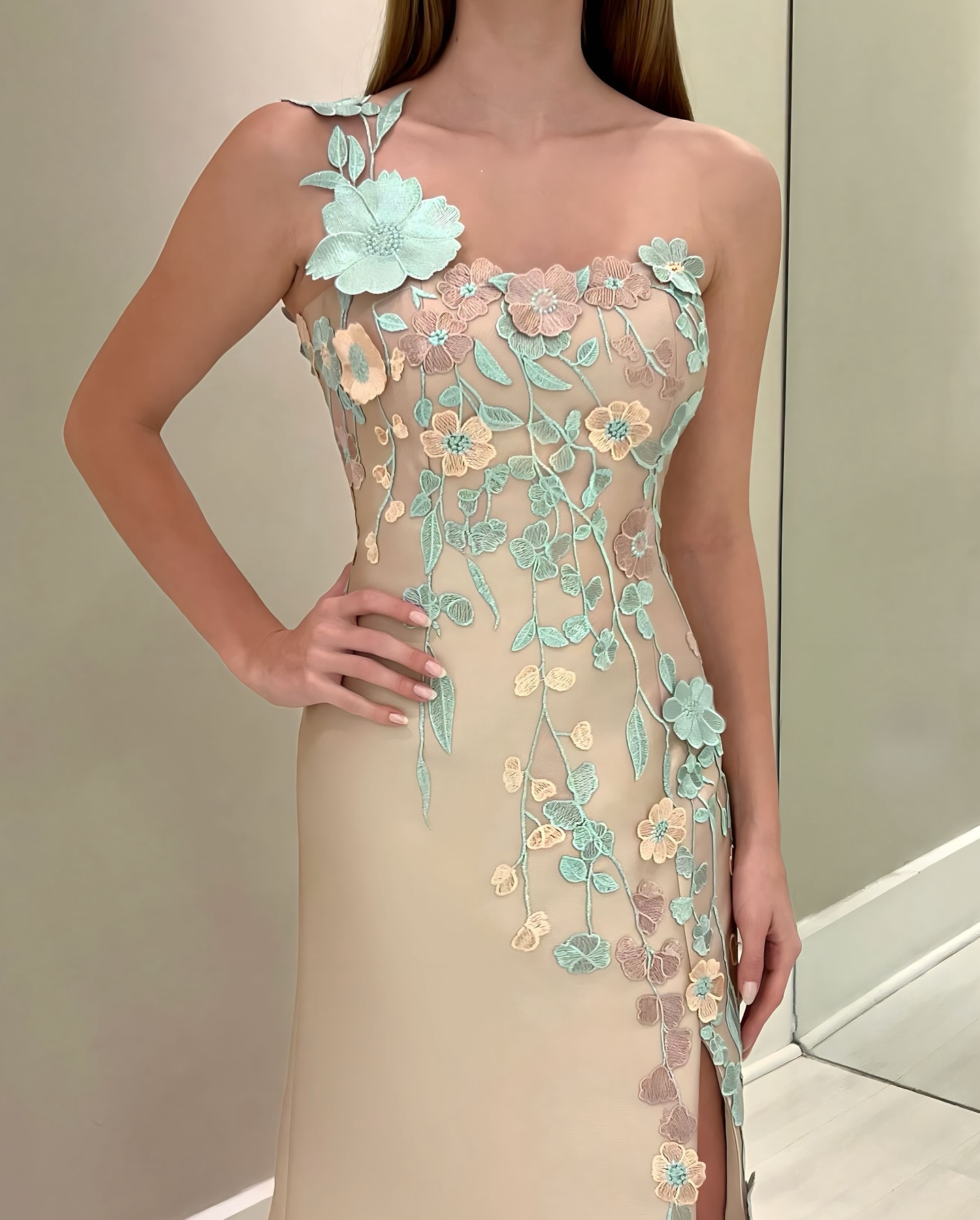 Mermaid Champagne Prom Dresses Appliqued Side Split Evening Gowns One Shoulder Necke Satin Special Ocn Formal Wear