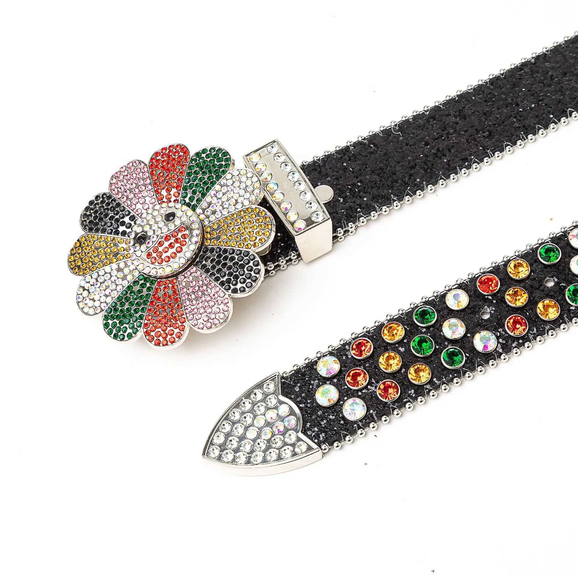 Luxurious and dazzling colorful rhinestone strap fashionable punk hip-hop style rotating buckle strap European street style strap X241209