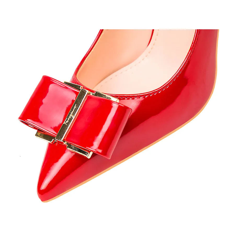 Korean Metal Bowknot Pointed Toe Women Pumps Fashion Patent Leather High Heels Shoes Black Red Shallow Wedding Shoes Party 241209