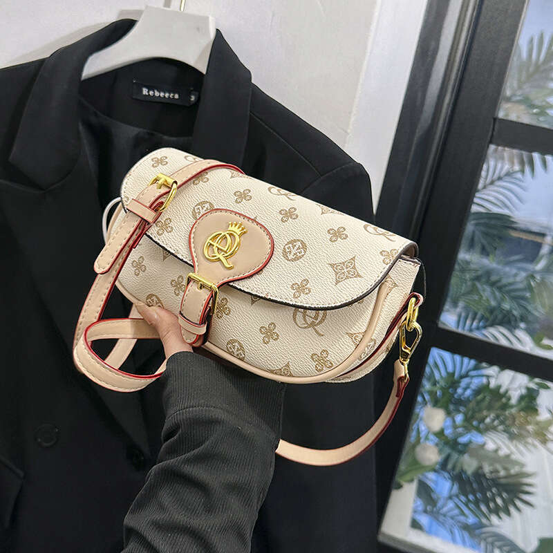 Advanced women's crossbody with fashionable texture, letter printed small square bag, niche design sense, shoulder bag