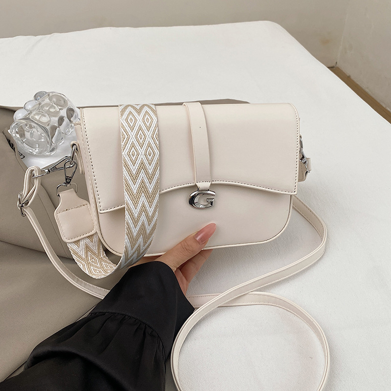 Fashion for women 2025s designer new small square simple casual single shoulder diagonal cross versatile stylish bag women bag