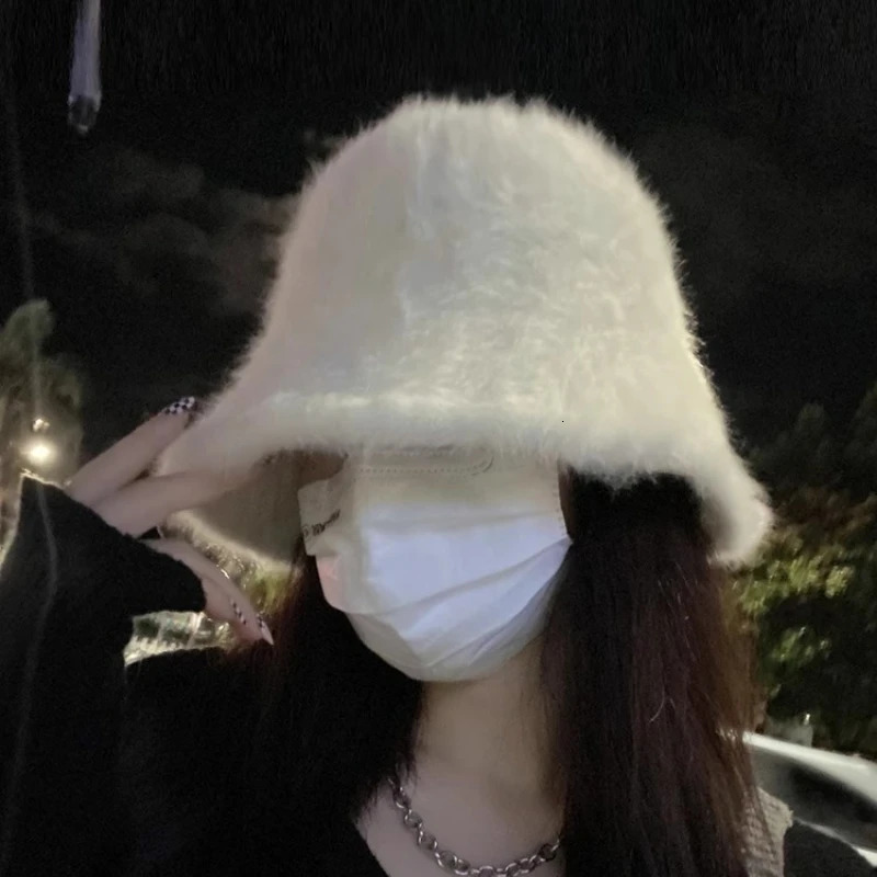 Womens White Rabbit Fur Bucket Hat Autumn Thick Warm Fishermans Hat Girls Outdoor Basin Hat Winter Women Panama Bob Goros 241205