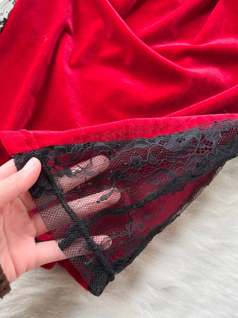 Foamlina Women Sexy Floral Lace Patchwork Velvet Nightgown Elegant Spaghetti Strap Sleeveless See Through Nightwear Sleep Dress 241209