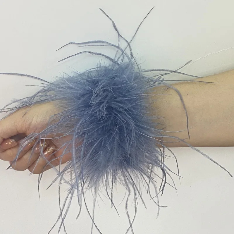 Real Ostrich feather cuff plumes bracelet for women white Cuffs pens Shirt with feathers girls fur cuffs ornament boa plume 241209
