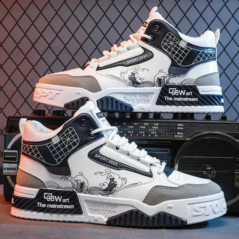 Mens Summer Casual Running Designer Leather Sneakers Outdoor Light Hiking for Men Vcanize Sport Shoes