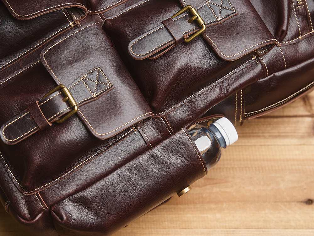 NUPUGOO Genuine Leather Men's Backpack Multi-Pocket Outdoor Travel Head Layer Cowhide Laptop Bag for 17-inch Laptops