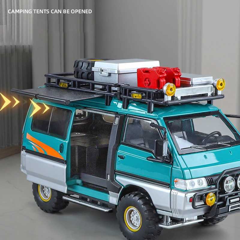 1 24 Mitsubishi Delica Mini Off Road Van RV Alloy Car Model Sound and Light Childrens Toy Collection Birthday Gift X241209