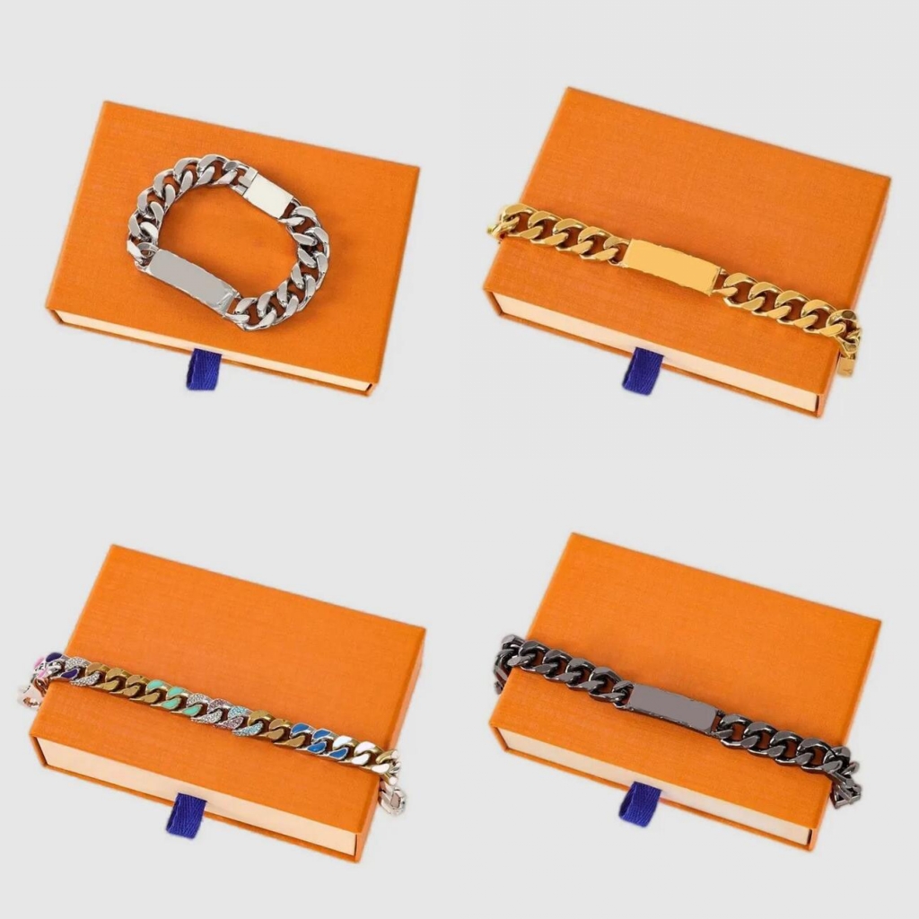 Fashion Charm Bracelet Designer Fomen Women Link Chain Designer Bijoux plaqué Gold Bangle Lettre Simple Exquis Lady Luxury Bracelet Men Classics