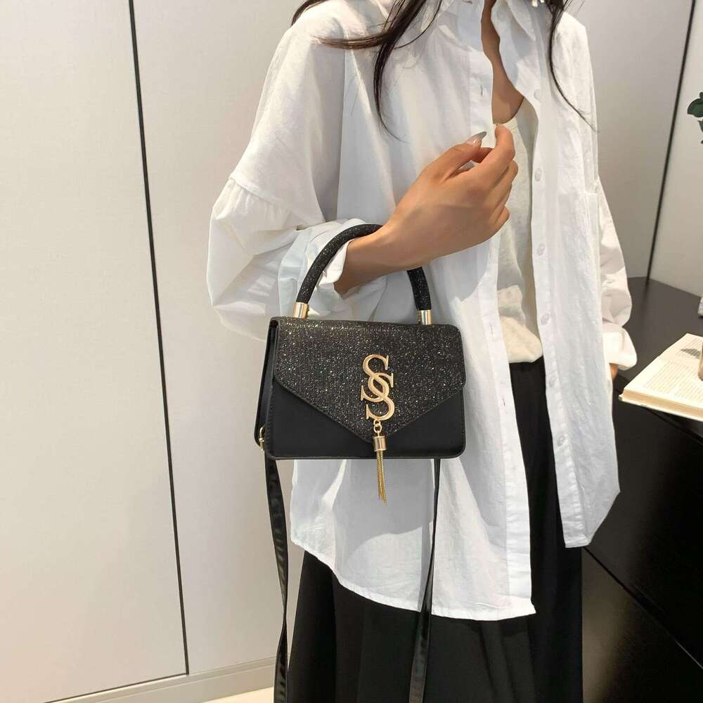 2024 Summer New Small Square Women's Fashion Trend Letter Simple and Versatile Handbag Single Shoulder Crossbody Bag