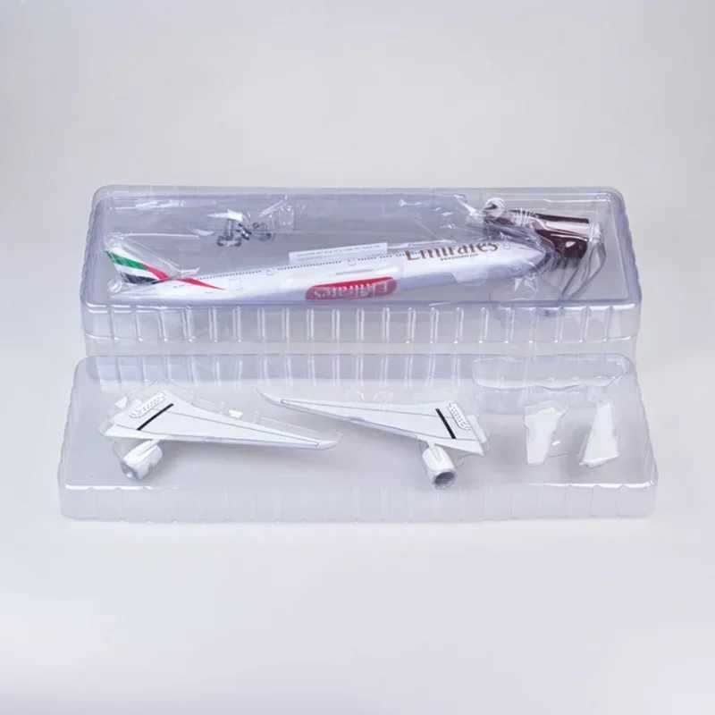 47CM 1/157 Scale 777 Aircraft Emirates W-Type Light and Wheeled Landing Gear Plastic Resin Aircraft Model X241209