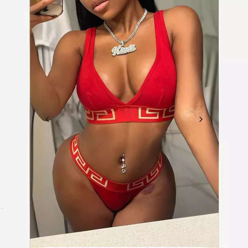 European American Summer Printed Bikini Two Piece Set 2024 New Style Unique and Elegant Clothing