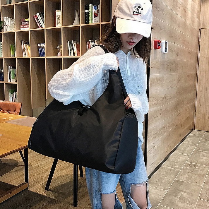 2025 new Fiess yoga lightweight Oxford cloth shoulder crossbody bag, large capacity travel bag